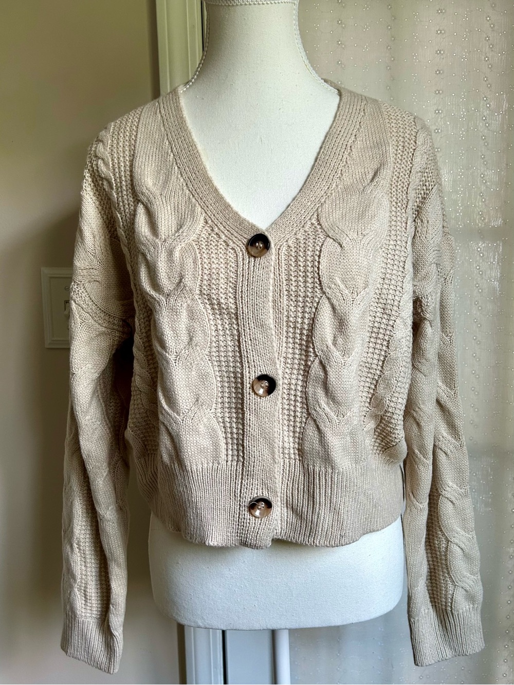 NWOT Women’s Cable Knit V-Neck Button Cardigan Sweater - Cream